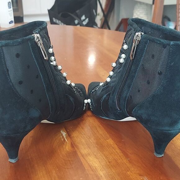 Sam Edelman Kami Black Mesh/Suede Kitten Heel Bootie Pearl Stud Embellished Sz 7 - Picture 9 of 16